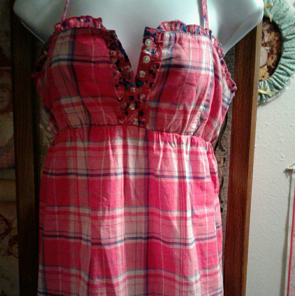 Pink & White,Patchwork,Floral, Boho,Smock Top with Bra Lining/Button Detail💕